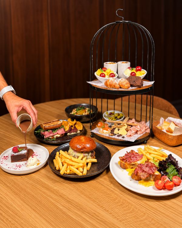 Mesa de brunch en NUBEL
